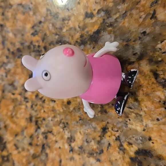 Peppa Pig figurines.  3" - Picture 4 of 5